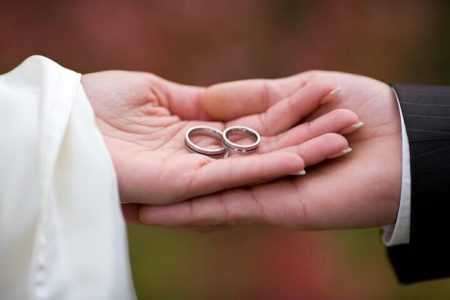 آیا طلاق می‌تواند گره مالی را باز کند؟ ماجرای یک روایت از امام صادق(ع)
