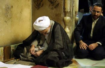 اذکار و ادعیه‌ای که آیت‌الله بهجت به خواندن آن مداومت داشتند/ ماجرای به تأخیر انداختن نماز صبح آیت‌الله بهجت چه بود؟