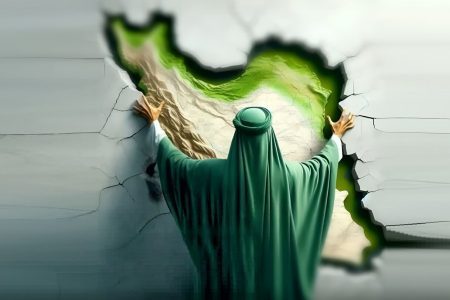 آیا وعده «أَلَا إِنَّ نَصْرَ اللَّهِ قَرِیبٌ» شامل حال ایران نیز می‌شود؟