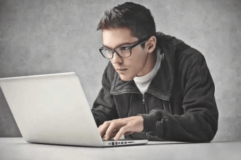 فضای مجازی فرزندان ما را به کجا می‌برد؟