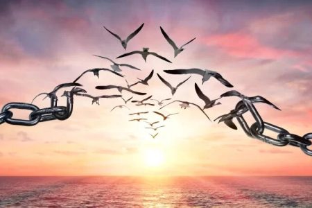 عفو و گذشت؛ جلوه‌ای از قدرت روح و سپری در برابر عذاب الهی