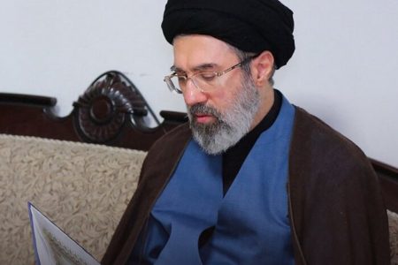 رهبر جدید جمهوری اسلامی ایران کیست؟ سوابق علمی و دیدگاه‌های آیت‌الله سیدمجتبی خامنه‌ای