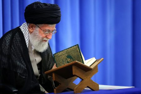 احکام شرعی | حکم بقا بر تقلید شهید آیت‌الله العظمی خامنه‌ای