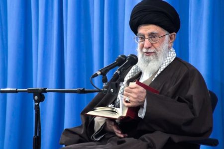 سبک زندگی در نگاه رهبر شهید انقلاب| اهانت بزرگ غرب به زن