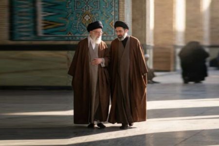 معنویت مقام معظم رهبری در کودکی