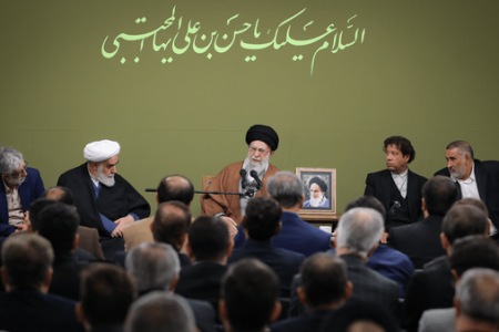 شاعران در شعرها بهانه شما را می‌گیرند آقاجان!