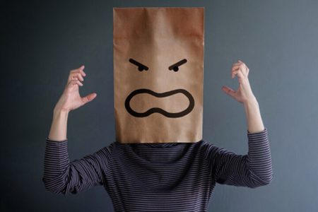 آیا نفرین کردن بد است؟