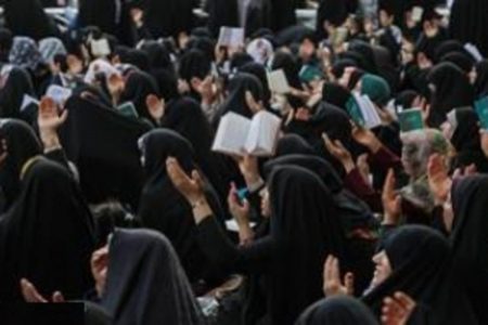 زیارت و استغاثه: فردی یا جمعی، پنهانی یا آشکارا؟