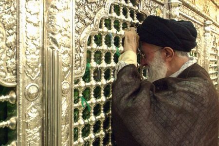 حلقه وصل تمدنی، تعبیر رهبر شهید از جایگاه کریمه اهل‌بیت(ع)