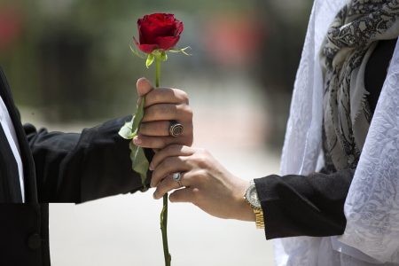 هشت سنت غلط ازدواج از نگاه رهبر انقلاب
