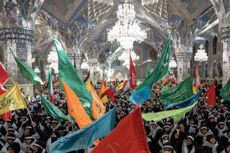 ببینید| اثر حماسی مهدی سلحشور در حرم امام رضا(ع)