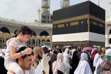 حج برویم یا به فقرا کمک کنیم