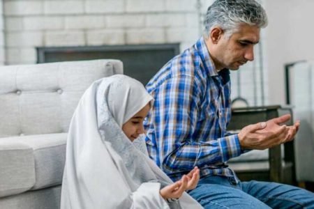 دعا چیست و چرا دعا می‌کنیم؟