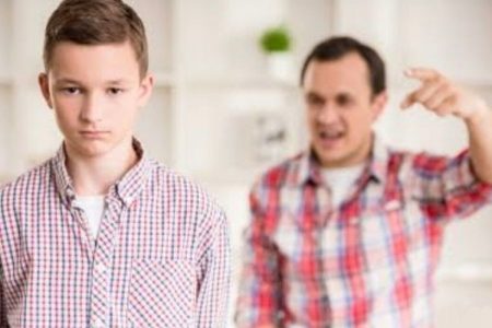ببینید| واکنش ما در برابر والدین بد اخلاق چه باید باشد؟