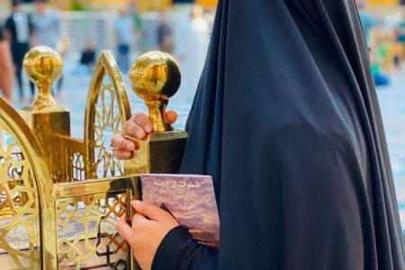 خلافت الهی در انحصار مردان نیست؛ قرآن میان زن و مرد تفاوتی نمی‌گذارد