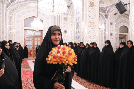 آیین بسته‌بندی نبات متبرک در حرم امام رضا(ع)+تصاویر
