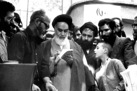 غزل‌هایی که تصویر آشنای امام را به هم می‌زنند