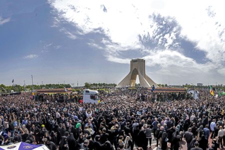 از وداع تا وفاداری؛ ملت‌ها چگونه رهبران خود را بدرقه می‌کنند؟