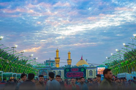 چرا روایات، زیارت امام حسین را تا مرز یک واجب دینی بالا برده‌اند؟