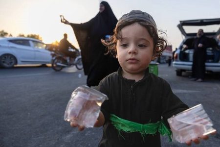 بچه‌ها را فقط به هیئت نبرید؛ این‌گونه آن‌ها را خادم امام حسین(ع) کنید/ بزرگ‌ترین اشتباه والدین در تربیت فرزندان حسینی چیست؟