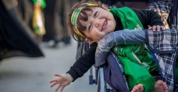 چرا بعضی از کودکان از اربعین لذت می‌برند و بعضی دیگر از آن فرار می‌کنند؟/ این چند اشتباه، شوق زیارت را خاموش می‌کند