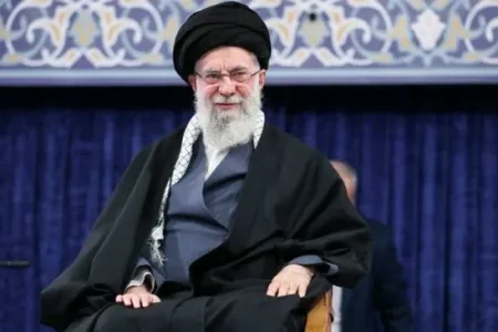 اعتماد به جوانان ماندگارترین میراث رهبر شهید انقلاب است