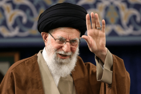 ندیده دوستمان داشت و جانش را فدای ما کرد