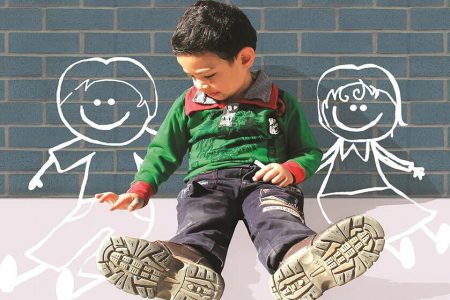 تک فرزندی چه آسیب‌هایی برای فرزندان در زندگی دارد؟