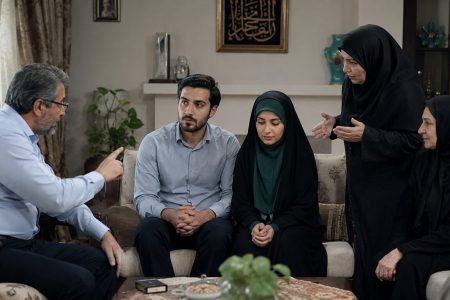 اگر اقوام همسرتان مدام انتقاد و عیب‌جویی می‌کنند، این توصیه مهم را بخوانید