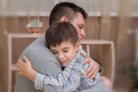 راستگویی کودک در سایه امنیت روانی شکل میگیرد