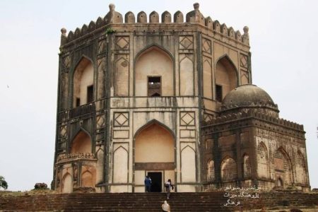 شناسایی کتیبه‌های ۶۰۰ ساله فارسی در هندوستان + تصاویر
