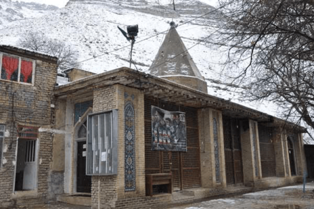 «امامزاده چوبی» گنج پنهان البرز در دل روستای ورده