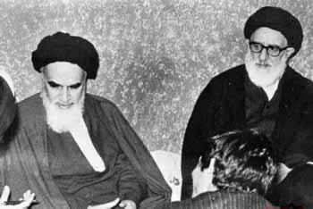 راز محبوبیت آیت‌الله طالقانی؛ چرا «روحانیِ متفاوت» تاریخ معاصر ایران ماندگار شد؟