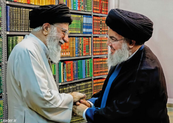 جوانی که امام خمینی(ره) او را «حجت‌الاسلام» خطاب کرد؛ روایت طلبه‌ای که از بازار کتاب بیروت تا قله مقاومت رسید