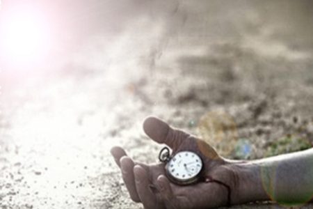  عملی که به گفته روایات می‌تواند مرگ را به تأخیر بیندازد؛ راز طولانی شدن عمر چیست؟