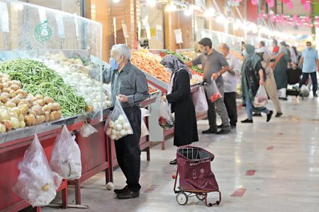 احکام | فروش کالای معیوب و نگفتن عیب؛ خریدار چه حقی دارد؟